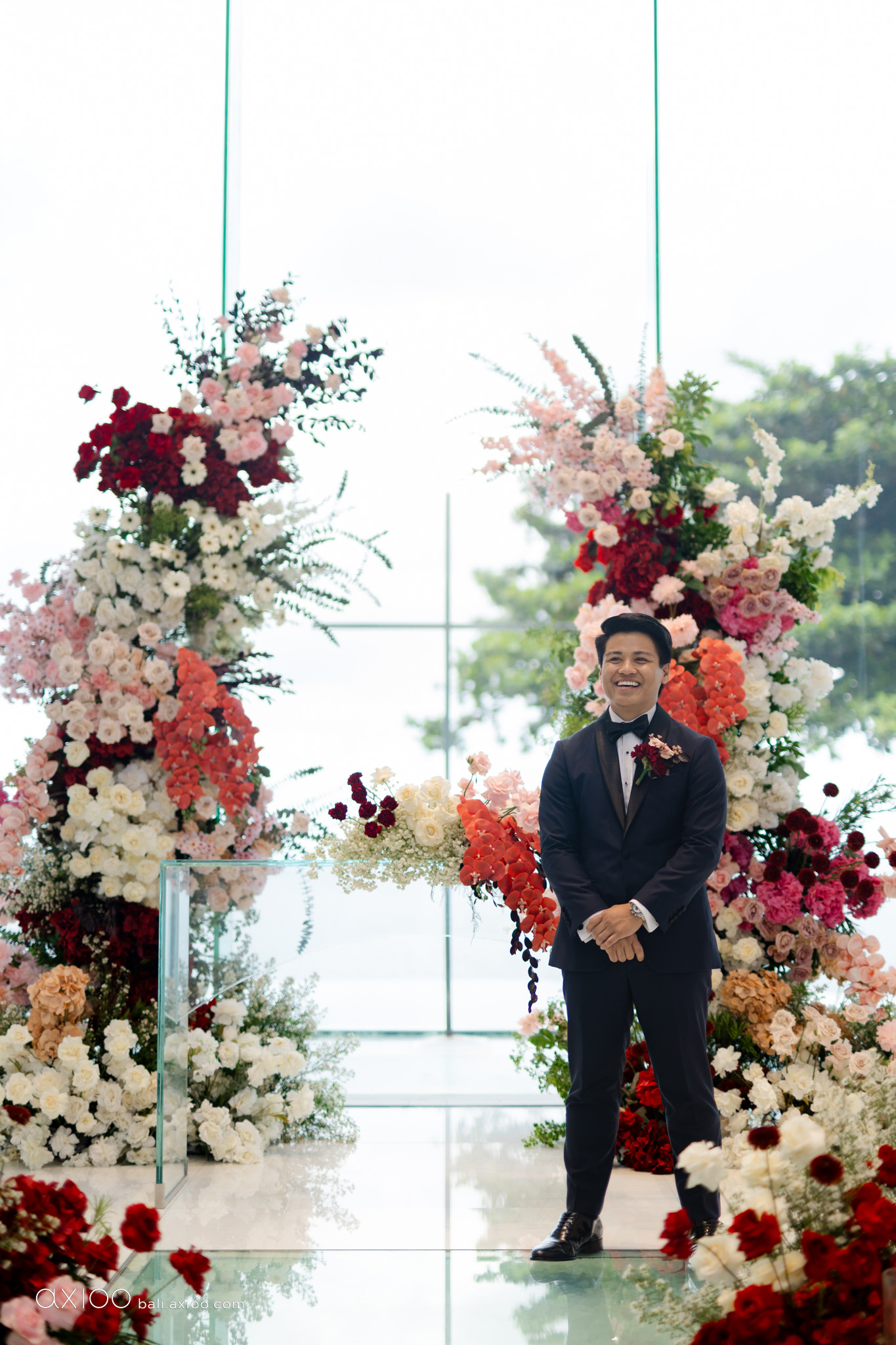 Axioo: Captured As They Are